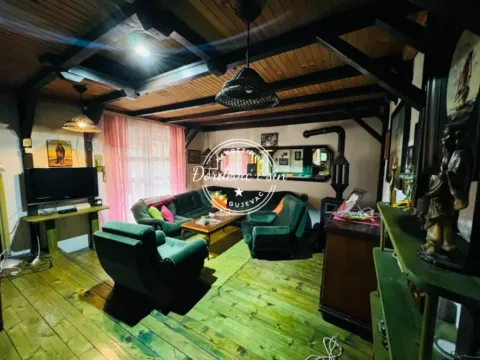 Sale, house, 340m², Knić, Srbija - image 6