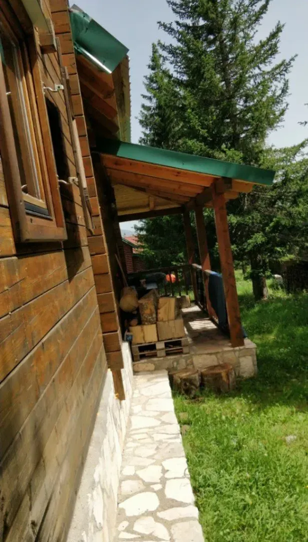 Prodaja, kuća, 110m², Uskoci, Žabljak