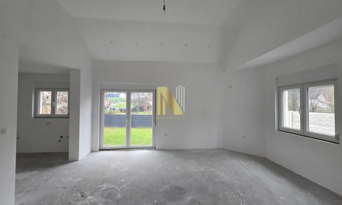 Prodaja, kuća, 125m², Ledinci, Petrovaradin