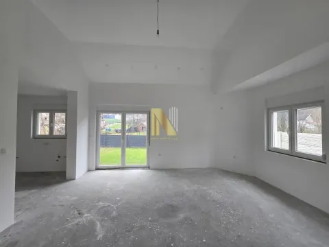 Prodaja, kuća, 125m², Ledinci, Petrovaradin