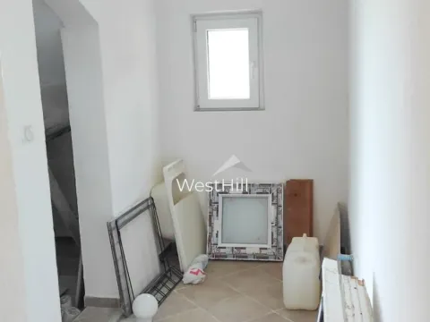 Prodaja, kuća, 222m², Utjeha, Bar - image 12