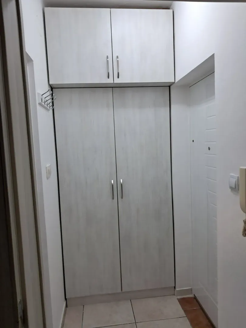 Izdavanje, garsonjera, 26m², Ilino, Bar
