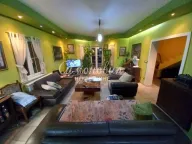 Prodaja, kuća, 167m², Ledine, Beograd - image 1