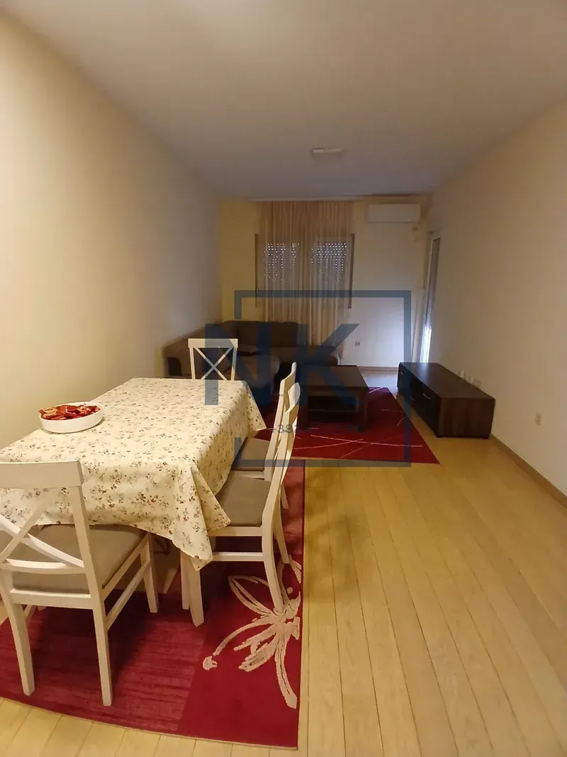 Izdavanje, jednosoban stan, 46m², City Kvart, Podgorica