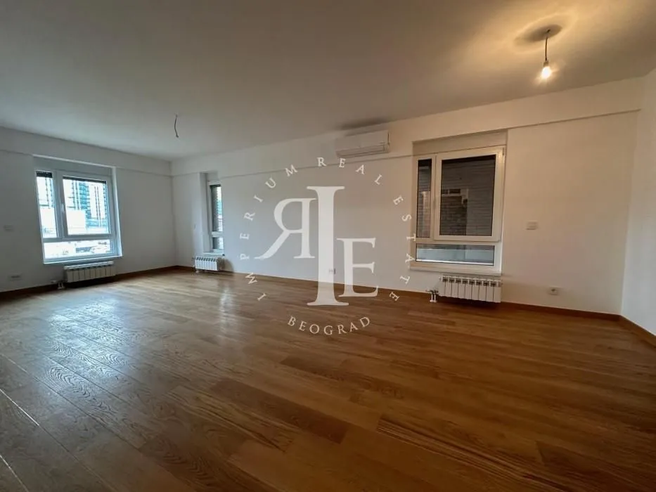 Sale, two bedroom apartment, 70m², Tošin bunar, Novi Beograd Sve Podlokacije