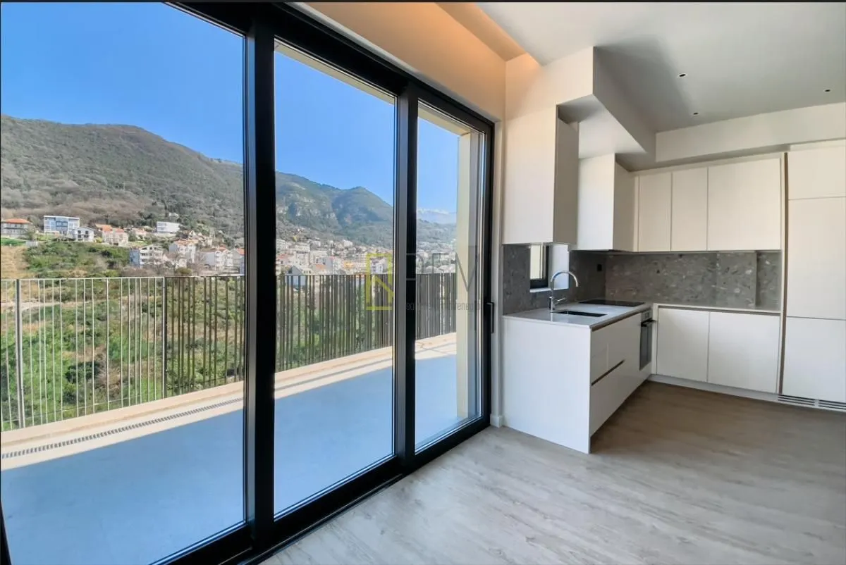 Prodaja, dvosoban stan, 102m², Seljanovo, Tivat