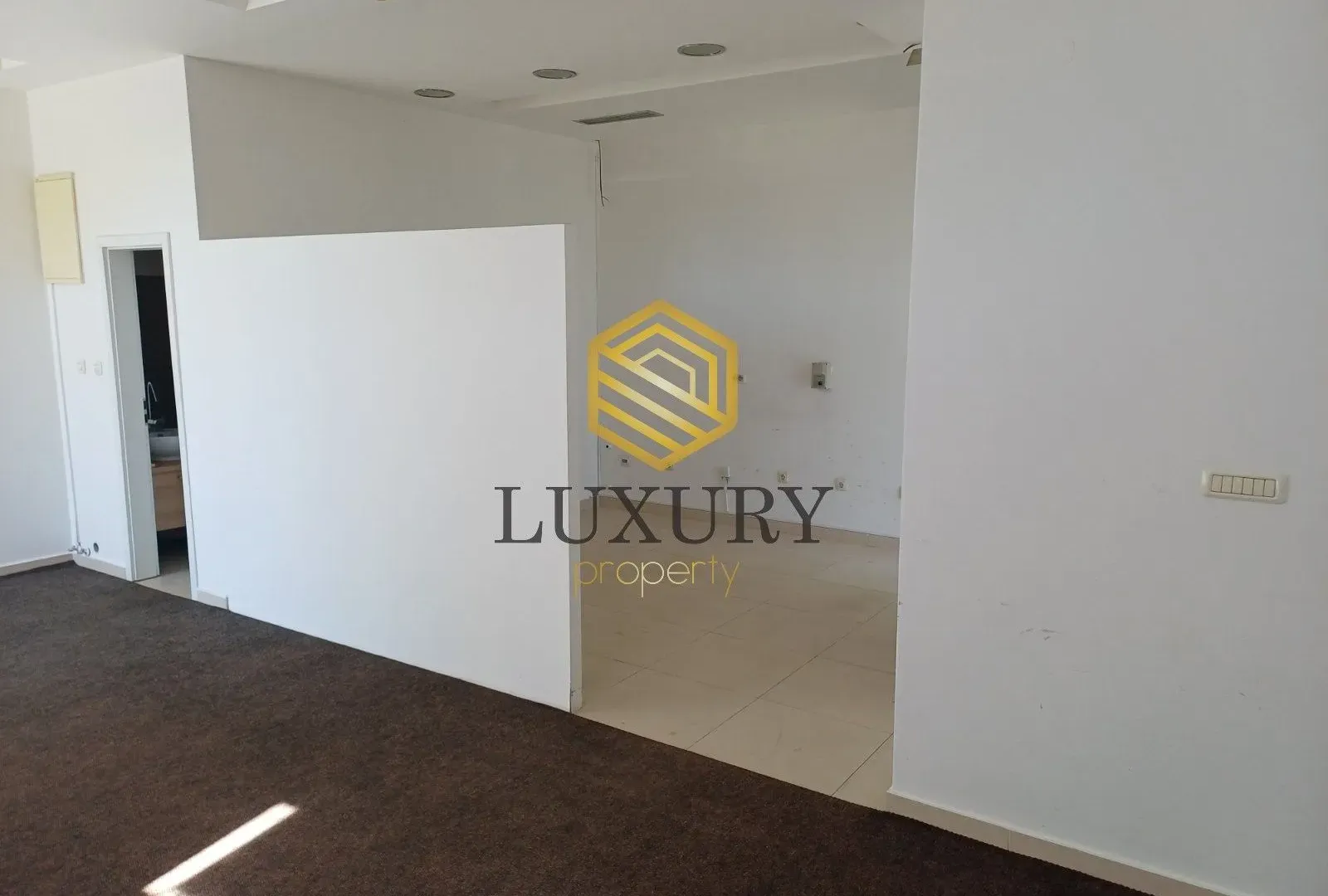 Rent, office space, 52m², Zabjelo, Podgorica