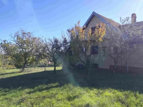 Prodaja, kuća, 220m², Voždovac Sve Podlokacije, Beograd - image 19