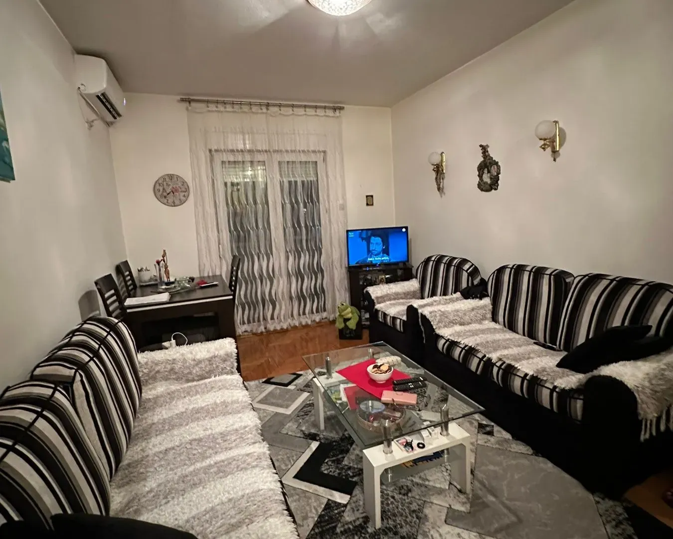 Prodaja, jednosoban stan, 49m², Pobrežje, Podgorica