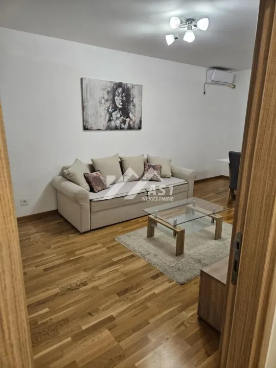 Rent, two bedroom apartment, 57m², Jugovićevo, Novi Sad Sve Podlokacije