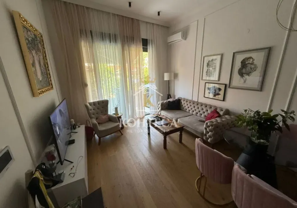 Prodaja, dvosoban stan, 38m², Donja Lastva, Tivat