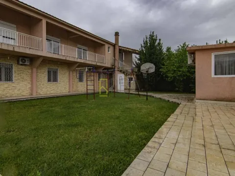 Prodaja, kuća, 400m², Danilovgrad, Crna Gora - image 2