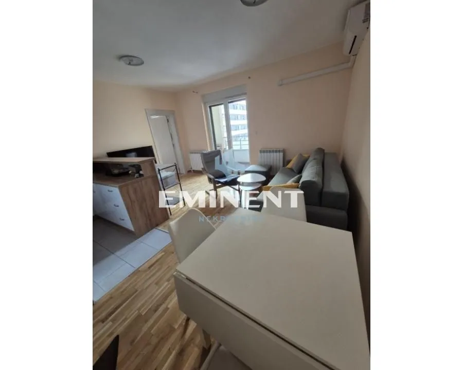 Rent, two bedroom apartment, 42m², Bogoslovija, Palilula Sve Podlokacije