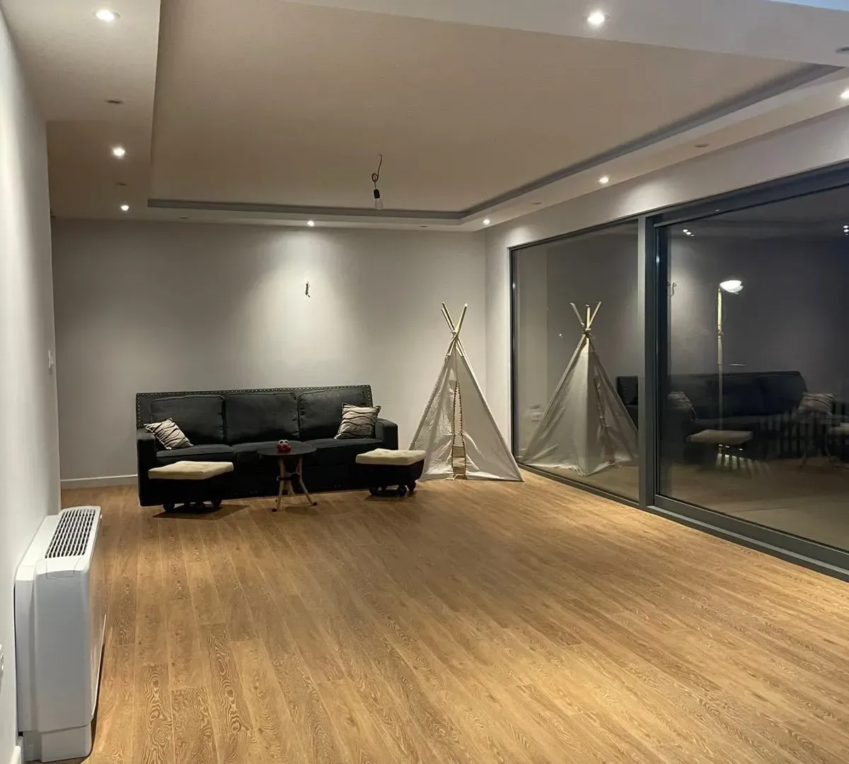 Rent, house, 300m², Vranići, Podgorica