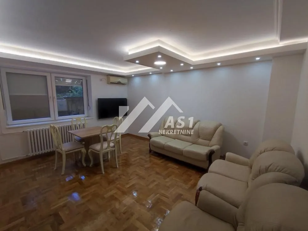 Izdavanje, dvosoban stan, 45m², Podbara, Novi Sad Sve Podlokacije