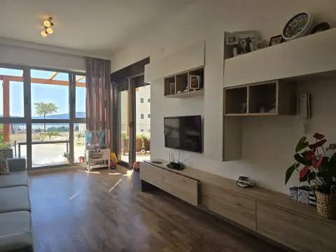 Sale, one bedroom apartment, 59m², Tivat, Crna Gora - image 5