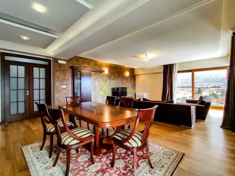 Izdavanje, trosoban stan, 162m², Gorica C, Podgorica - image 5