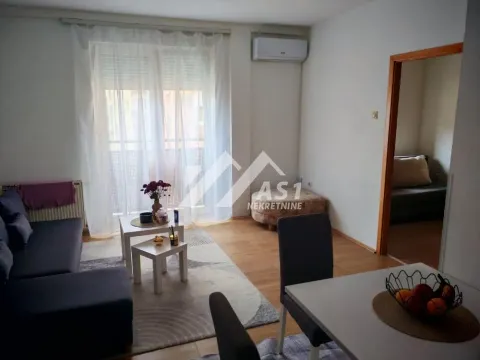 Rent, one bedroom apartment, 35m², Nova Detelinara, Novi Sad Sve Podlokacije - image 4