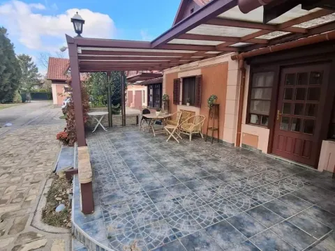 Sale, house, 481m², Bečej, Novi Sad - image 16