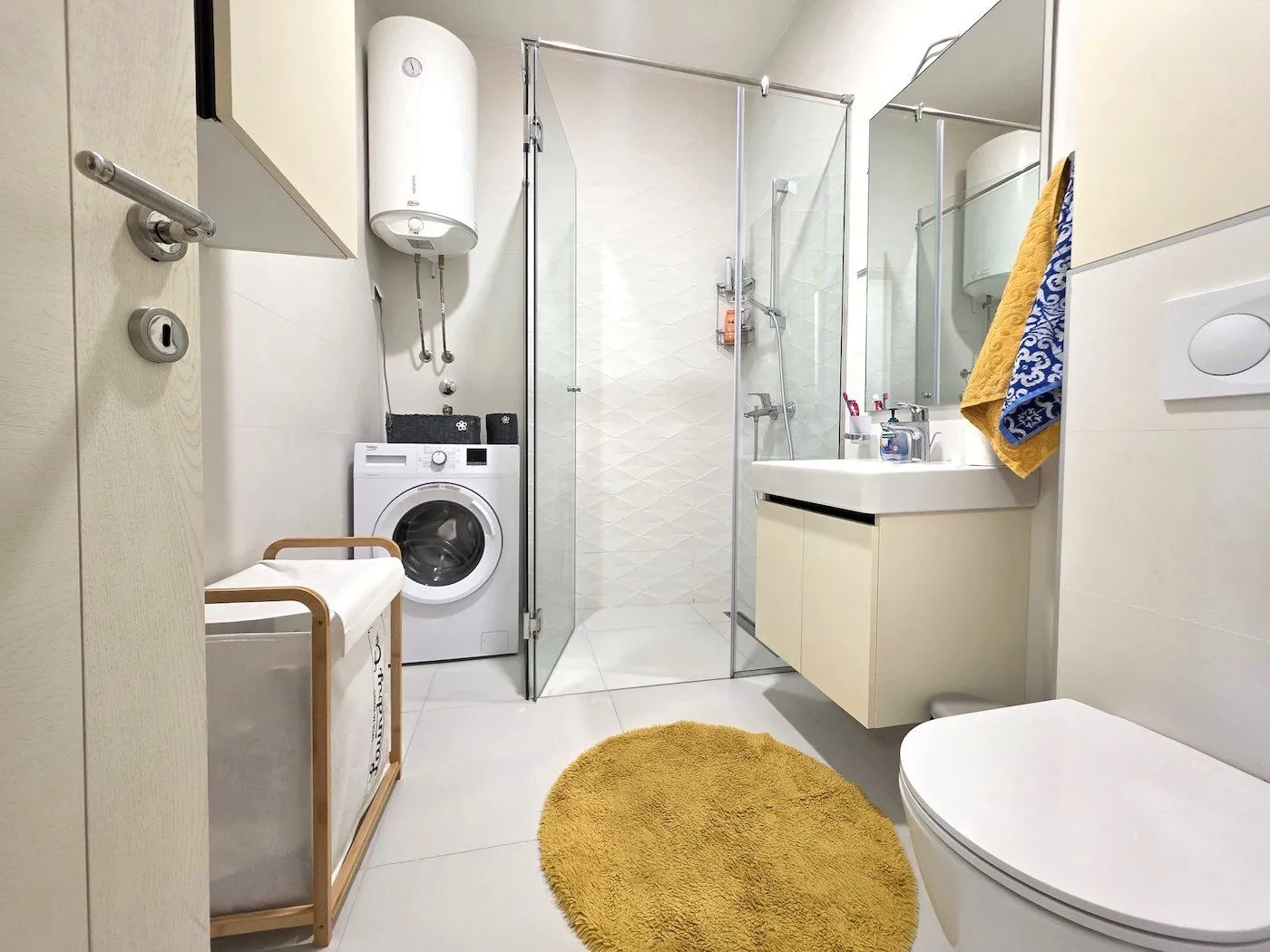 Izdavanje, jednosoban stan, 47m², Gornja Gorica, Podgorica