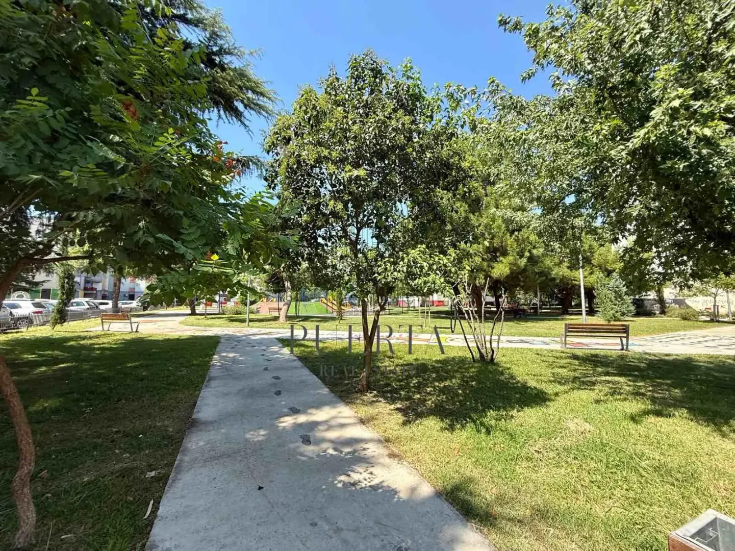 Prodaja, dvosoban stan, 77m², Zabjelo, Podgorica