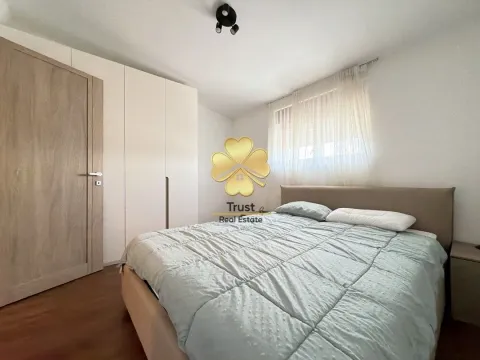 Rent, two bedroom apartment, 80m², Master Kvart, Podgorica - image 11