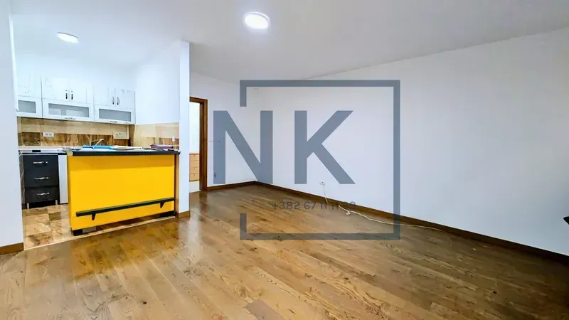 Izdavanje, poslovni prostor, 56m², City Kvart, Podgorica