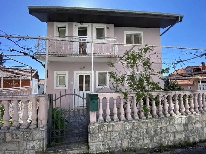 Prodaja, kuća, 363m², Tivat, Crna Gora