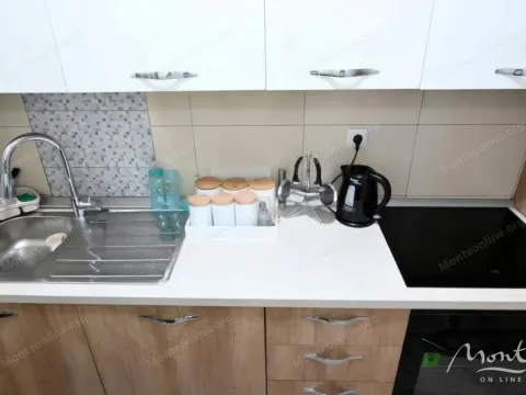 Prodaja, dvosoban stan, 103m², Donja Gorica, Podgorica - image 8