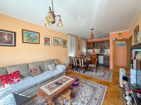 Prodaja, dvosoban stan, 70m², Tuški Put, Podgorica - image 3