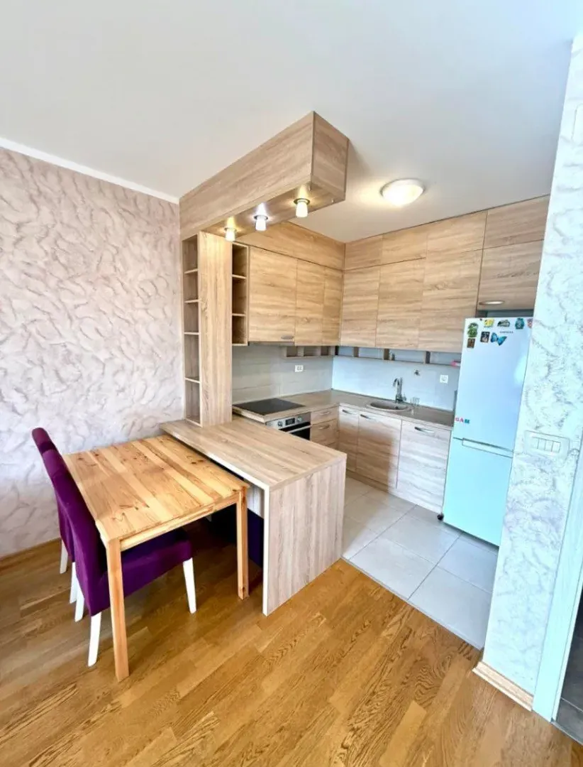 Izdavanje, jednosoban stan, 50m², Ljubović, Podgorica