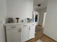 Sale, two bedroom apartment, 65m², Ulcinj, Crna Gora - image 14