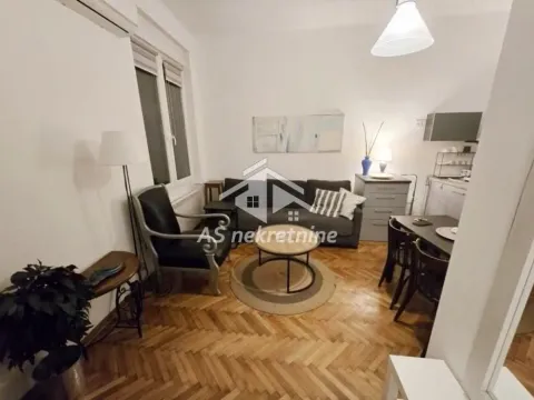 Izdavanje, dvosoban stan, 46m², Stari Grad, Beograd - image 8