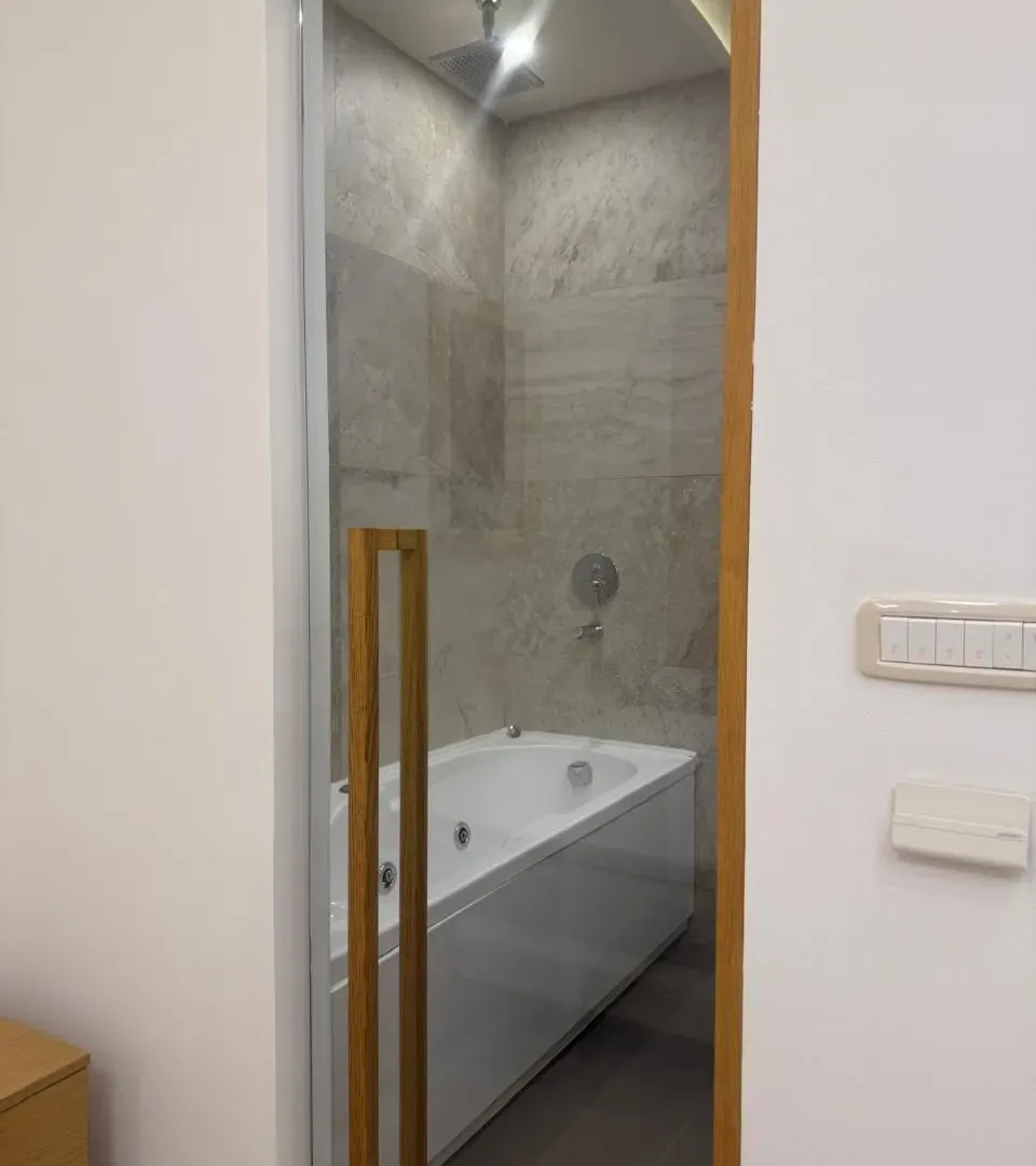 Rent, two bedroom apartment, 108m², Budva, Crna Gora