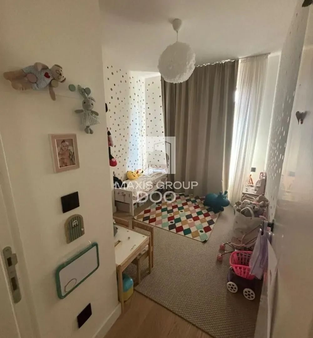 Sale, two bedroom apartment, 69m², Savski Venac, Beograd