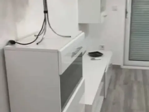 Sale, one bedroom apartment, 42m², Adok, Budva - image 10