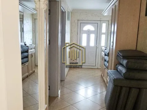 Rent, house, 200m², Cijevna, Podgorica - image 17