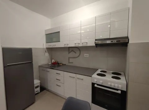 Izdavanje, jednosoban stan, 45m², City Kej, Podgorica - image 4