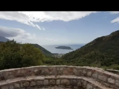 Prodaja, kuća, 220m², Markovići, Budva