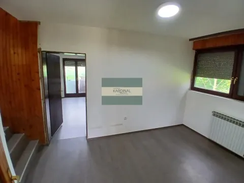 Prodaja, kuća, 308m², Bresje, Jagodina - image 35