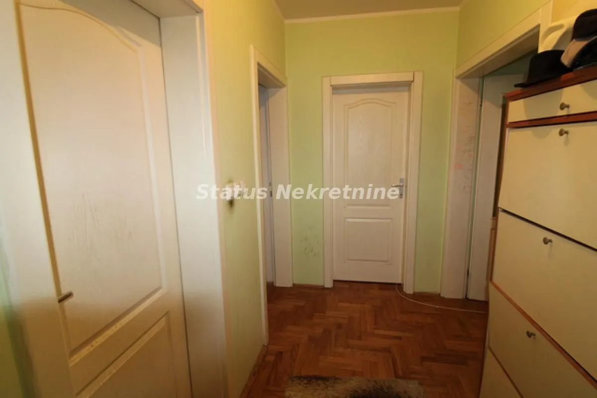 Prodaja, trosoban stan, 54m², Nova Detelinara, Novi Sad Sve Podlokacije