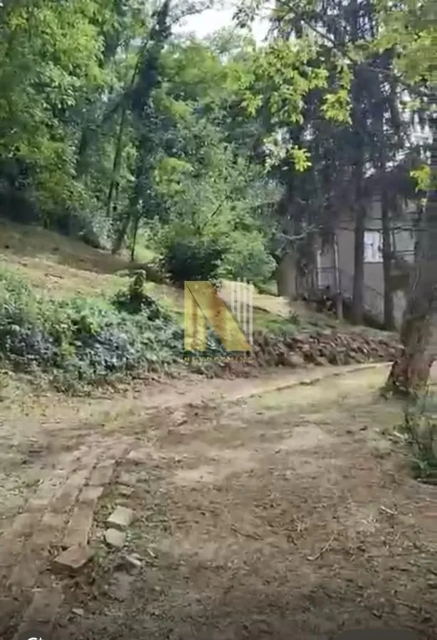 Prodaja, kuća, 160m², Rakovac, Novi Sad Sve Podlokacije