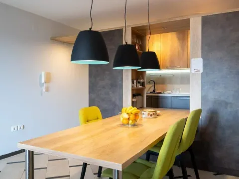 Prodaja, trosoban stan, 90m², Budva, Crna Gora - image 22