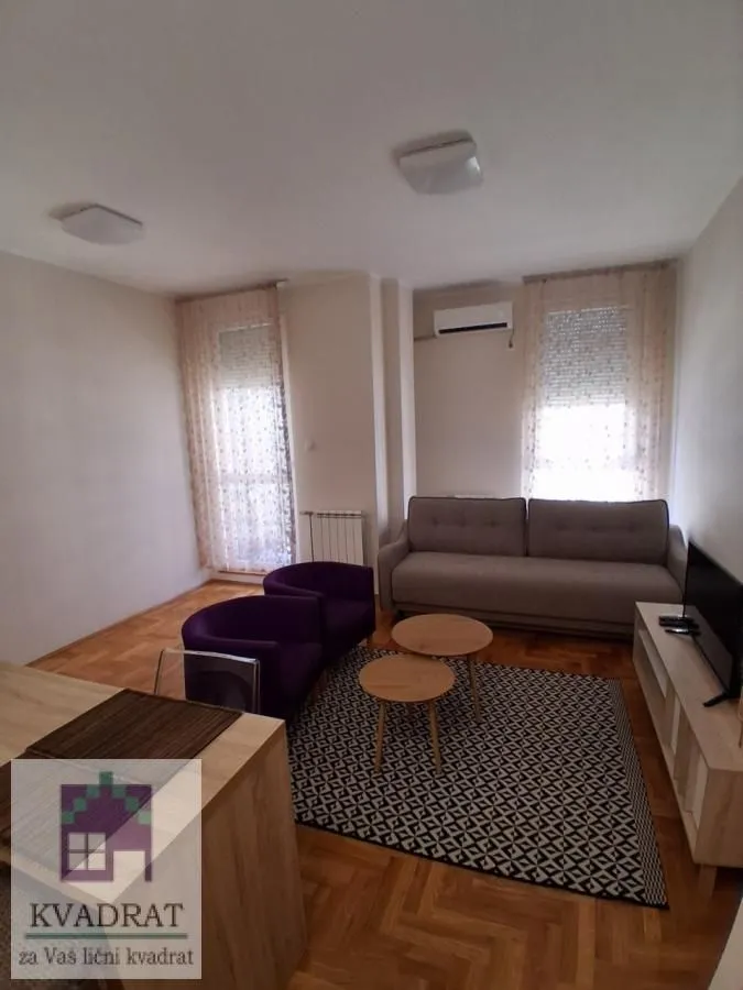 Rent, studio apartment, 33m², Centar, Novi Sad