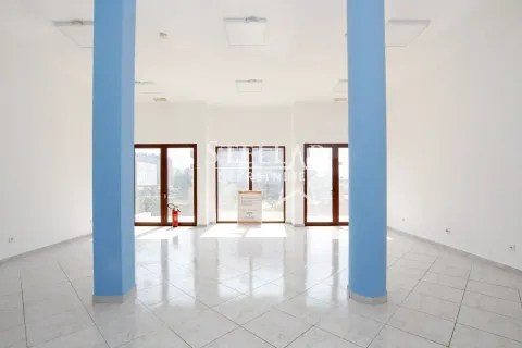 Rent, office space, 71m², Stari Aerodrom, Podgorica - image 3
