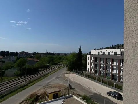 Prodaja, dvosoban stan, 84m², Zagorič, Podgorica - image 8