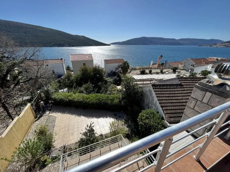 Sale, house, 180m², Kumbor, Herceg Novi