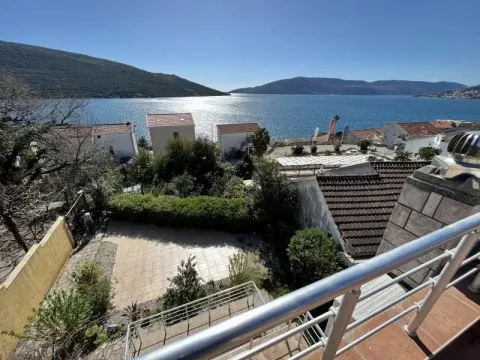 Sale, house, 180m², Kumbor, Herceg Novi - image 1