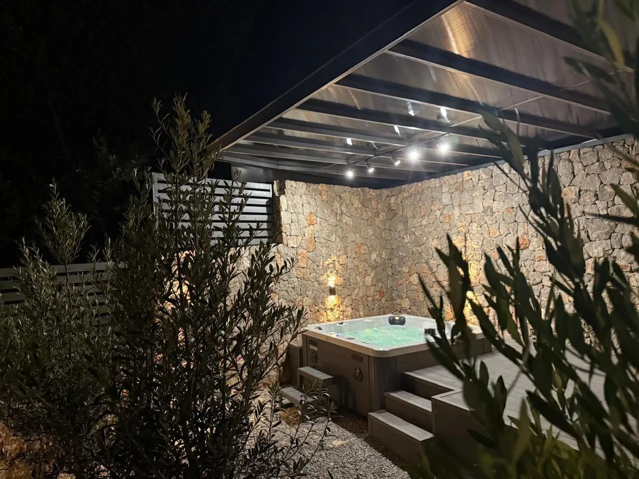 Rent, house, 100m², Tivat, Crna Gora