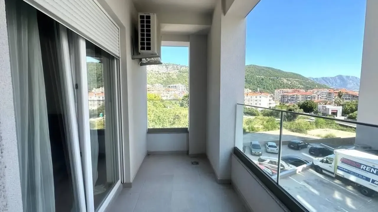 Sale, two bedroom apartment, 51m², Centar, Budva